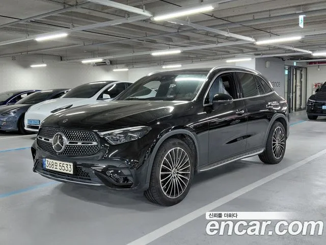 Mercedes-Benz GLC-Class GLC300 4MATIC AMG Line