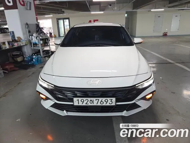 Hyundai AVANTE 1.6