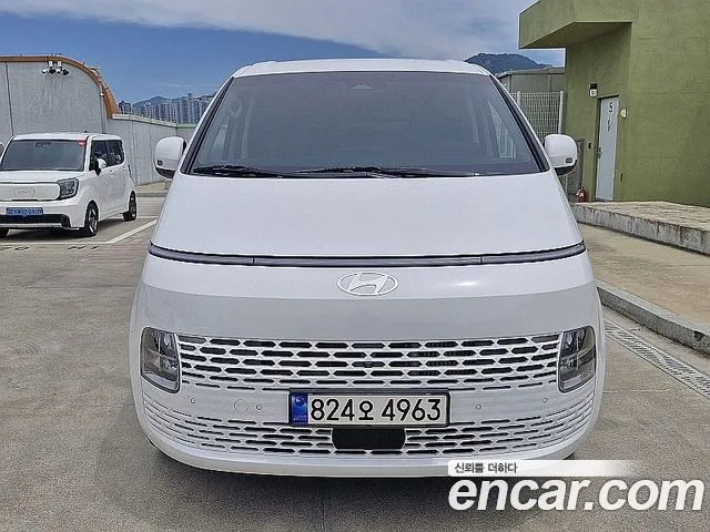 Hyundai Staria Cargo 5-Seater