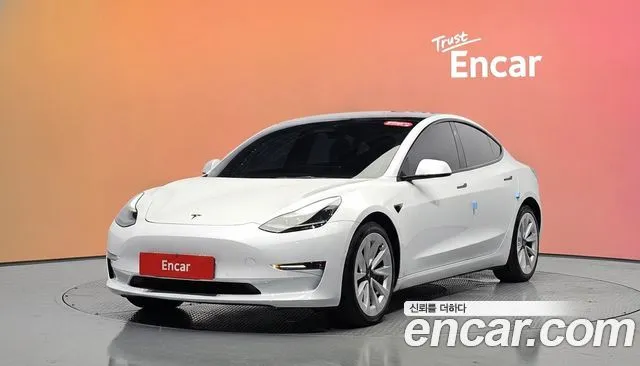 Tesla Model 3 Long Range AWD