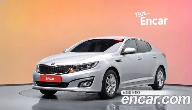 Kia K5 Luxury