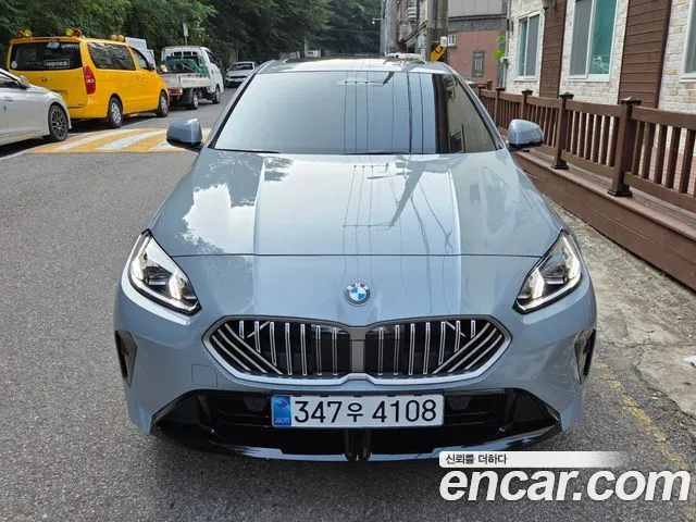 BMW 2-Series 220 M Sport Design