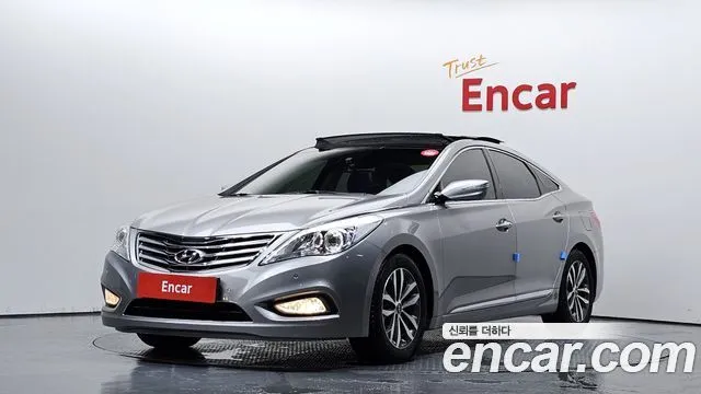 Hyundai Grandeur HG240 Luxury