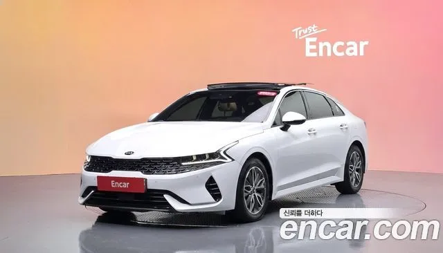 Kia K5 Signature