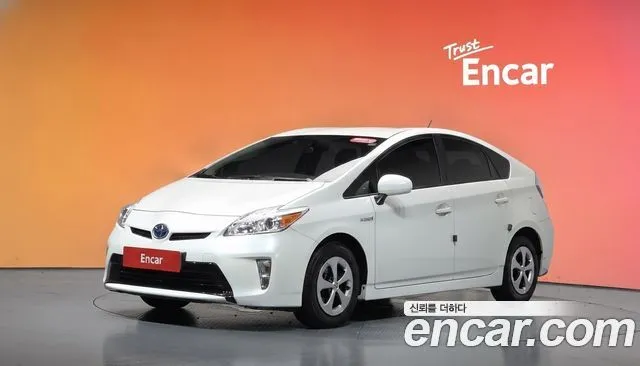 Toyota Prius 1.8 E