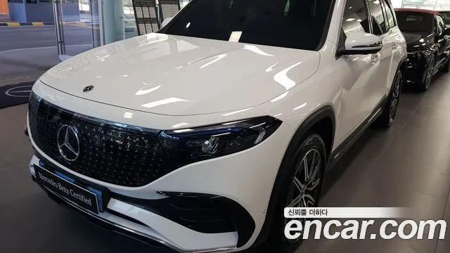 Mercedes-Benz EQB EQB300 4MATIC AMG Line