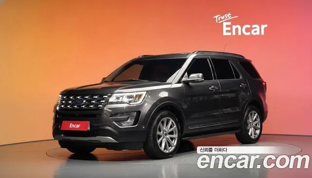 Ford Explorer 2.3 Limited 4WD