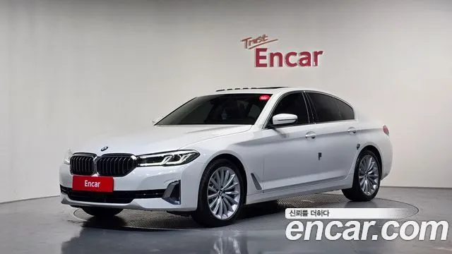 BMW 5-Series 530i Luxury