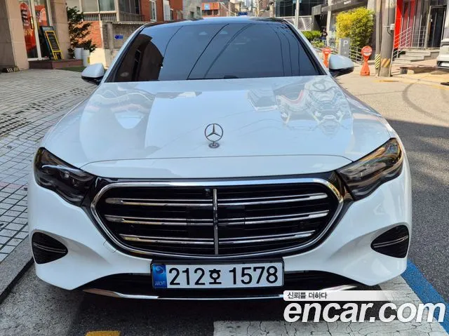 Mercedes-Benz E-Class E350e 4MATIC