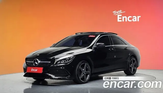 Mercedes-Benz CLA-Class CLA220 AMG Line