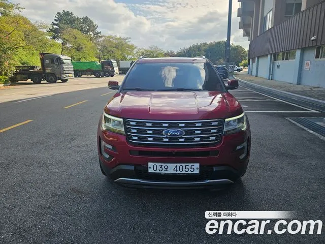 Ford Explorer 2.3 Limited 4WD