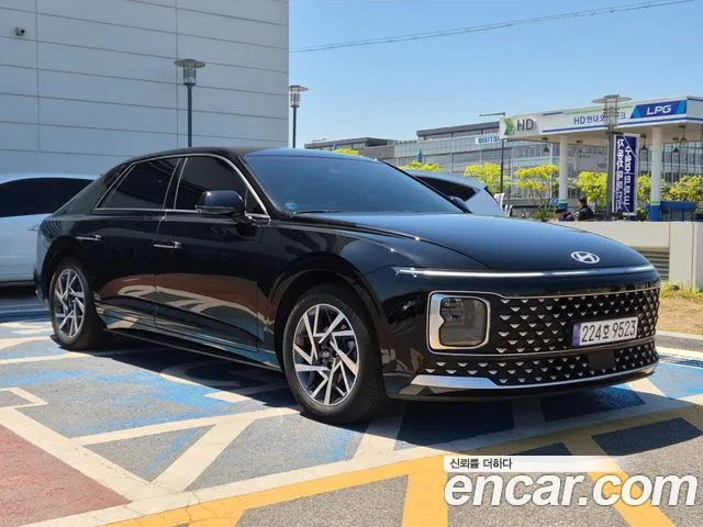 Hyundai Grandeur Premium