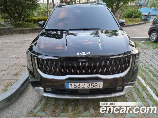 Kia Canival HEV 9 seater Prestige