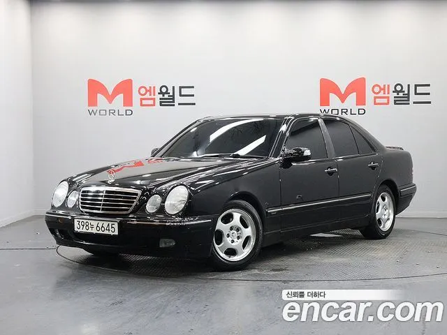 Mercedes-Benz E-Class E200K