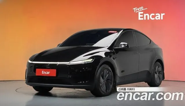 Tesla Model Y RWD