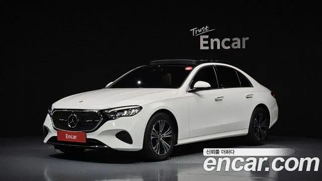 Mercedes-Benz E-Class E200 Avantgarde