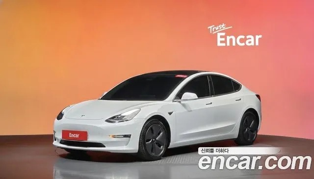 Tesla Model 3 Long Range AWD