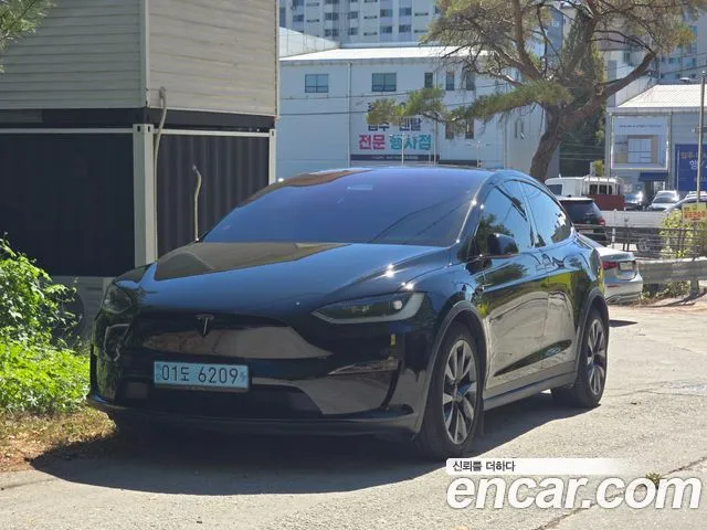Tesla Model X Plaid