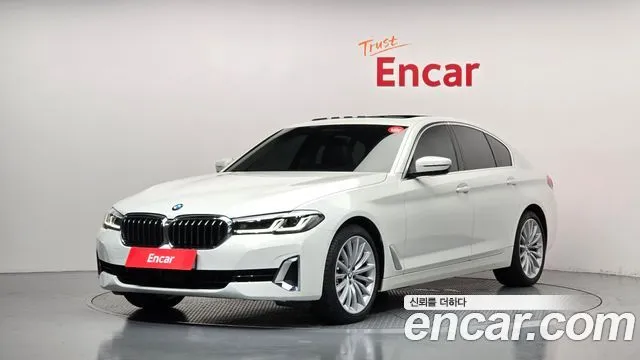 BMW 5-Series 530i Luxury