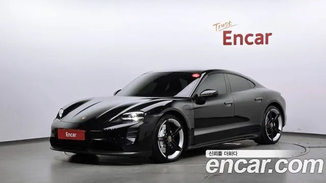 Porsche Taycan GTS