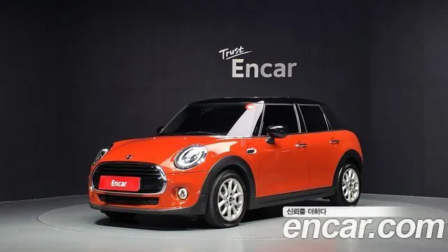 Mini Cooper 5Door HIGH