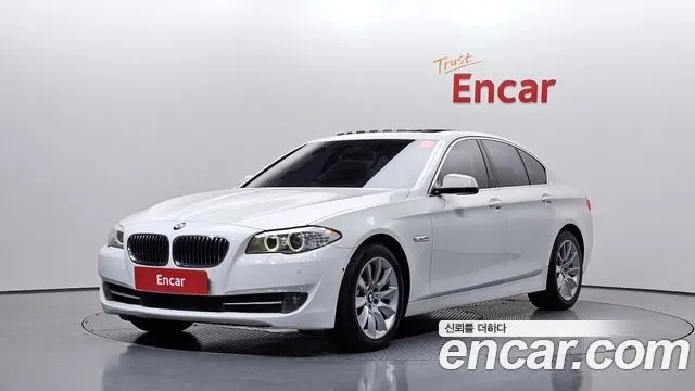 BMW 5-Series 528i