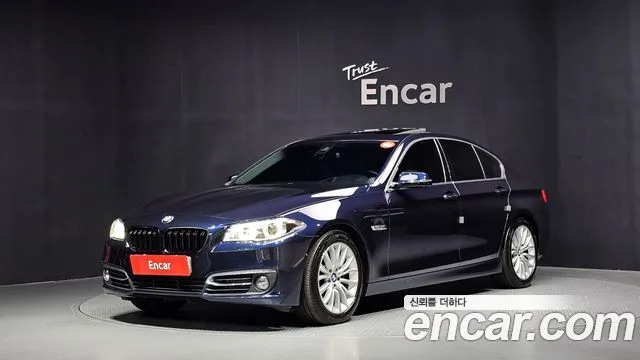 BMW 5-Series 528i xDrive Luxury Plus