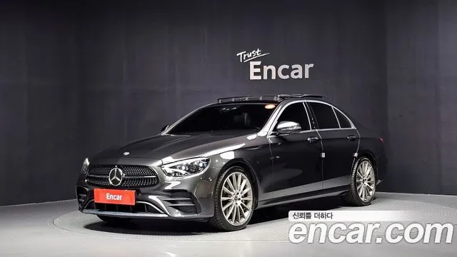 Mercedes-Benz E-Class E350 4MATIC AMG Line