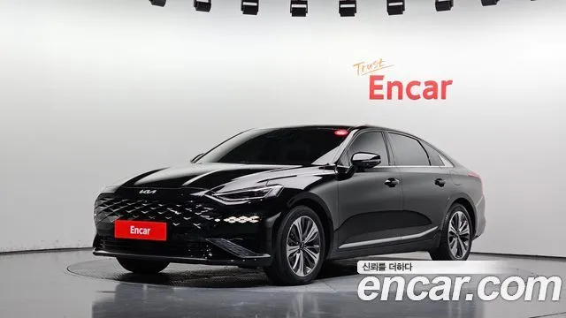 Kia K8 Signature