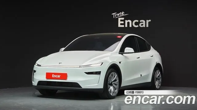 Tesla Model Y Long Range AWD