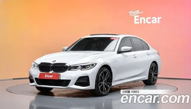 BMW 3-Series 330e M Sport