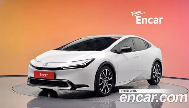 Toyota Prius 2.0 PHEV XSE