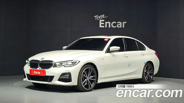 BMW 3-Series 330e M Sport