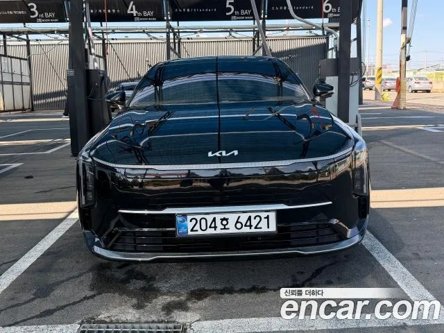 Kia K8 Signature
