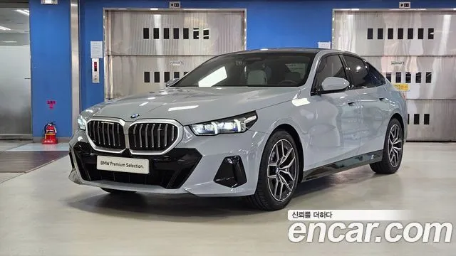 BMW 5-Series 520i M Sport