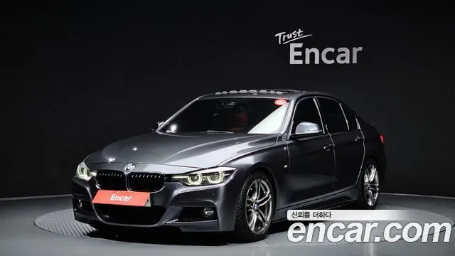 BMW 3-Series 330i M Sport Shadow