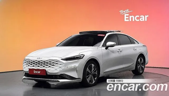 Kia K8 Signature