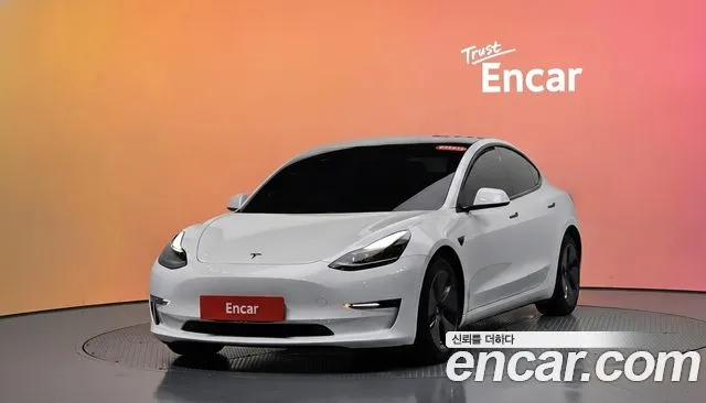 Tesla Model 3 Long Range AWD