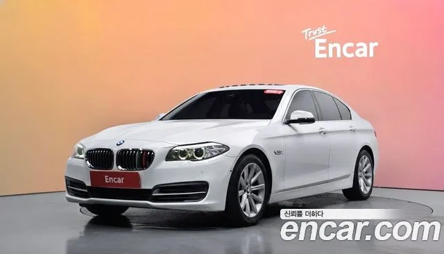BMW 5-Series 528i