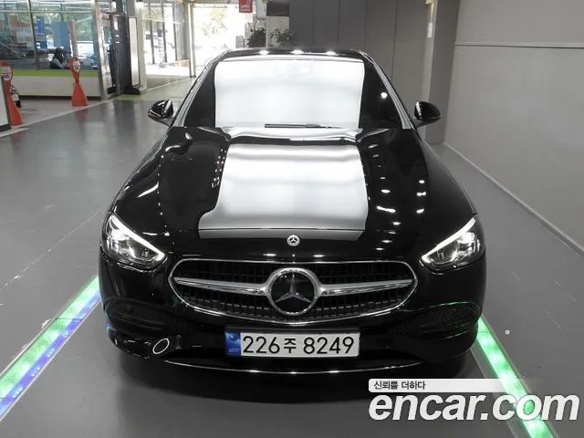 Mercedes-Benz C-Class C200 Avantgarde