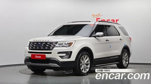 Ford Explorer 2.3 Limited 4WD