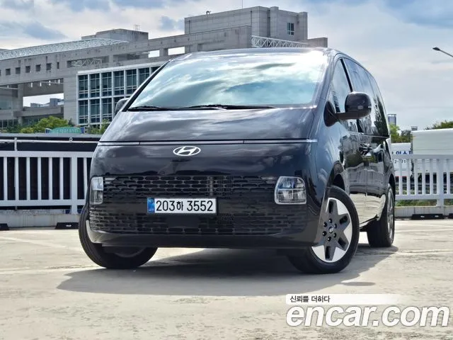 Hyundai Staria HEV 1.6 Tourer 9-Seater