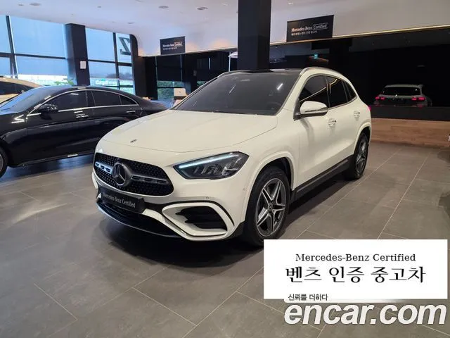 Mercedes-Benz GLA-Class GLA250 4MATIC