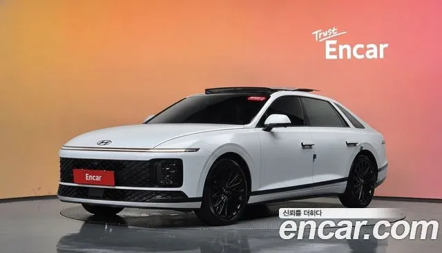 Hyundai Grandeur Calligraphy