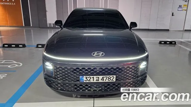 Hyundai Grandeur Calligraphy