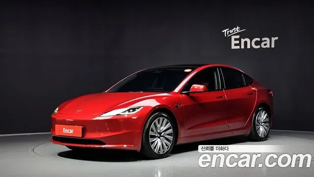 Tesla Model 3 Long Range AWD