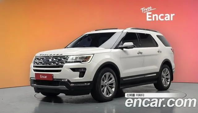 Ford Explorer 2.3 Limited 4WD
