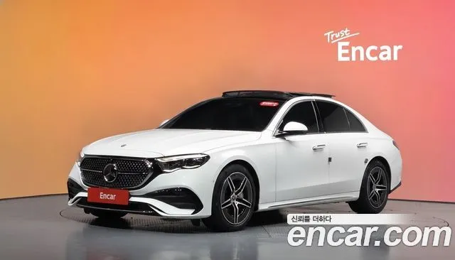 Mercedes-Benz E-Class E300 4MATIC AMG Line