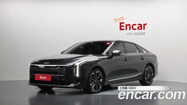 Kia K8 Signature