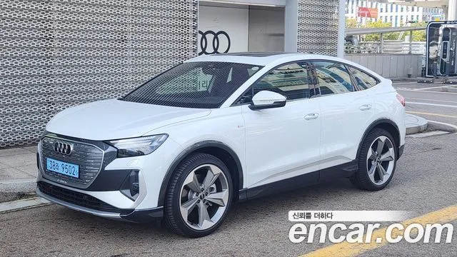 Audi Q4 e-tron 45 Premium Sportback